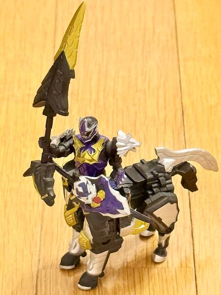 魔法戦隊マジレンジャー ウルケンタウロス カプセルトイフィギュア