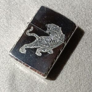 ZIPPO Armor ジッポ オイルライター アーマー 虎 シルバー メタル