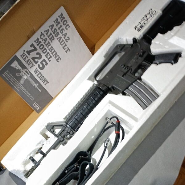 MGC M16A2 エアソフトガン モデル725 ヘビーウェイト【ジャンク】