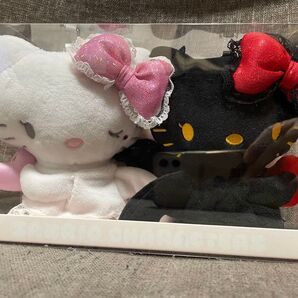 アベイル キティ ぬいぐるみ マスコット 2つセット 天使 悪魔 白黒 サンリオ ハローキティ ブラック ホワイト 50周年