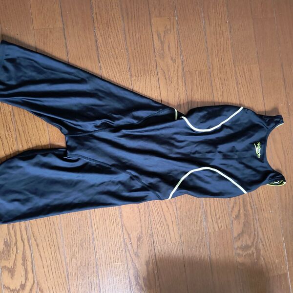 SPEEDO 競泳 水着 ハーフスパッツ FINAマーク付き サイズO