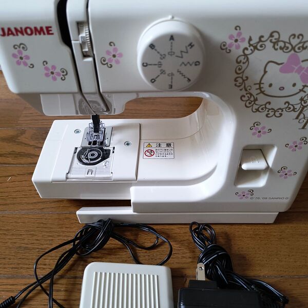JANOME ミシン ハローキティ コンパクトミシン