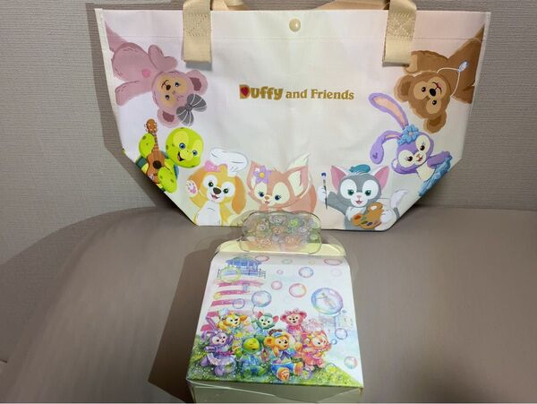 東京ディズニーリゾート カラフルハピネス ダッフィー&フレンズ クリームフィルドビスケット 香港ディズニー ショッピングバッグ