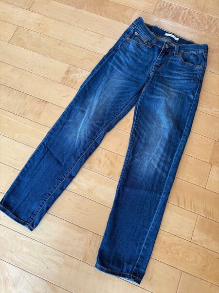 リーバイス Levi s デニムパンツ ボーイフレンド テーパード 24