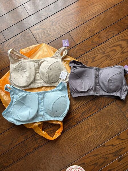 ブラジャー Mサイズ 前空き フロントホック ゆったり グレー ベージュ ブルー 3枚 産後ブラ