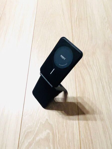 【美品】MOFT 七変化マルチスタンドMagSafe対応 ジェットブラック