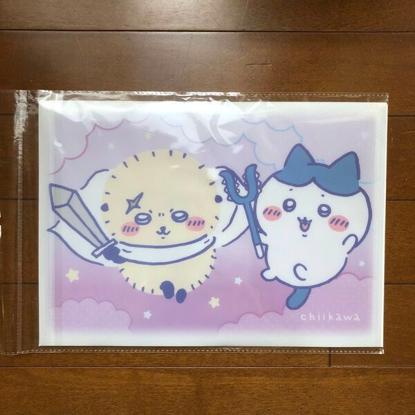 ちいかわ ボタン付きクリアファイル