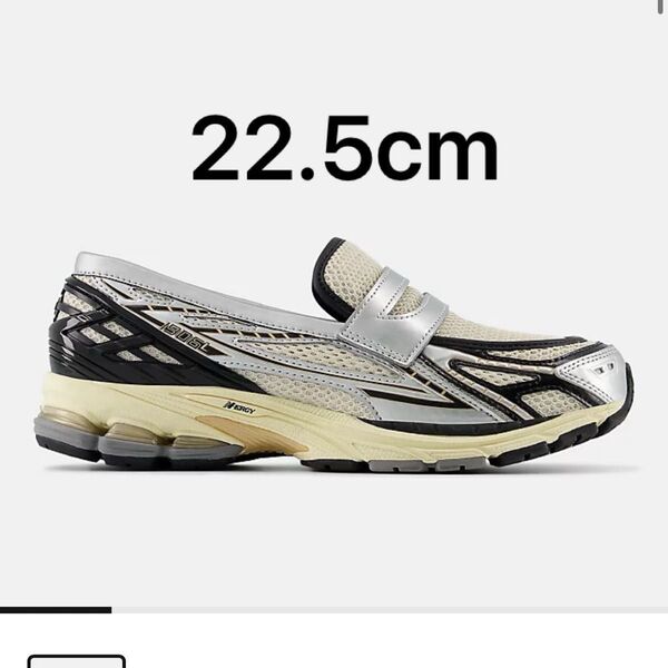 New Balance 1906L Silver metallic with black ニューバランス 22.5cm