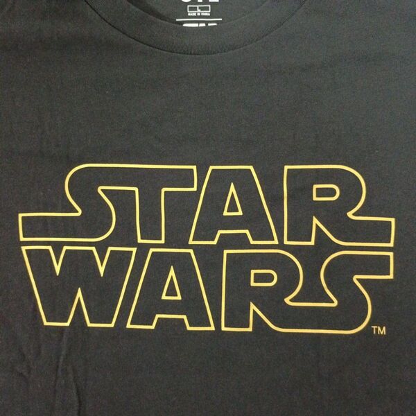 【美品】ユニクロ UT スター・ウォーズ Tシャツ