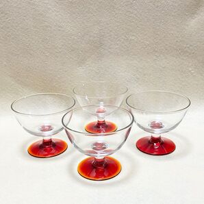 レトロ サンデーカップ アイスクリームカップ 脚付きグラス 4個セットおしゃれ アンティーク