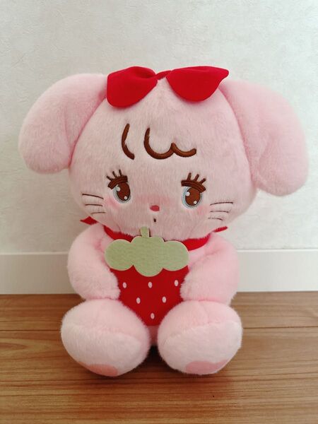 【最終値下げ】mikko いちごBIGぬいぐるみ プライズ キャミー