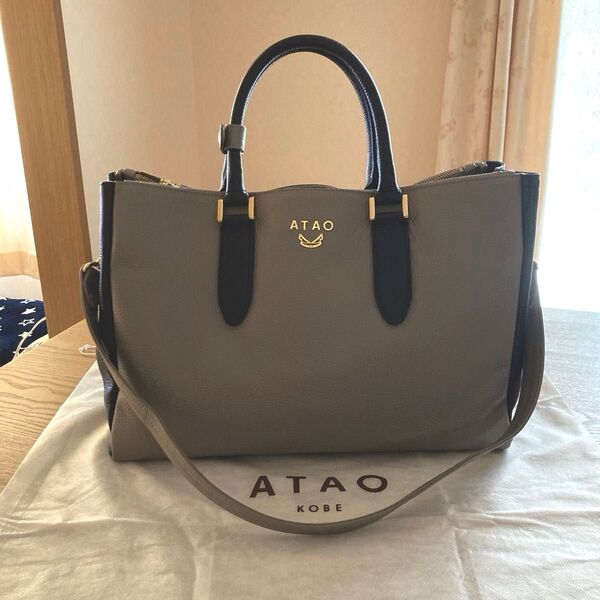 美品アタオドリートートバッグショルダーバッググレー系×ブラック トートバッグ