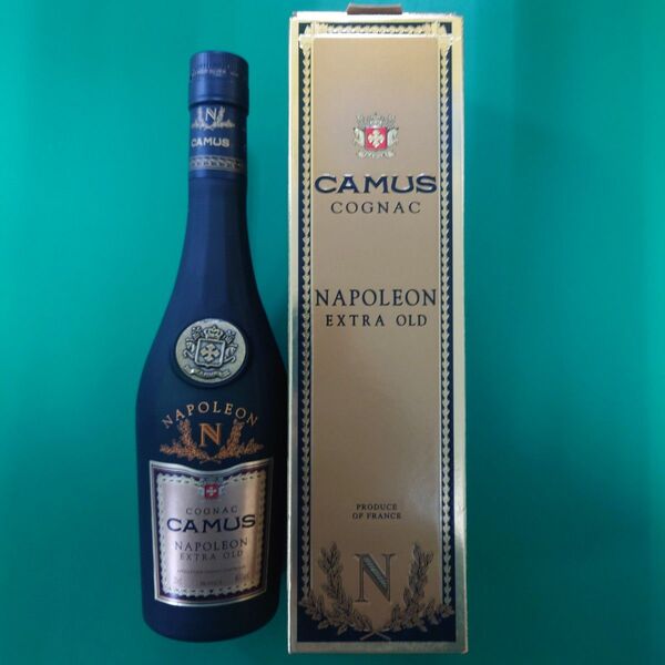 カミュ ナポレオン エクストラ オールド 700ml 40% CAMUS NAPOLEON EXTRA OLD