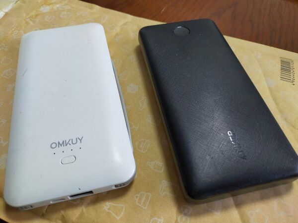 モバイルバッテリー2個 PB147AC POWER CORE ESSENTIAL20000