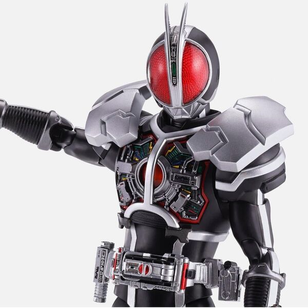 S.H.Figuarts (真骨彫製法) 仮面ライダーファイズ アクセルフォーム