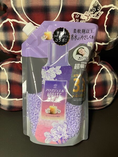 レノア ハピネス アロマジュエル ホワイトムスク正味量1410ml 1点