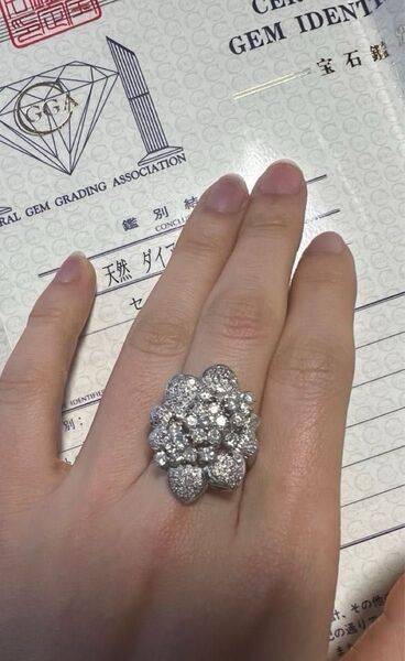PT900 ダイヤモンドリング 花 フラワーモチーフ 1.57ct 2.00ct 1.50ct 好きな方へ
