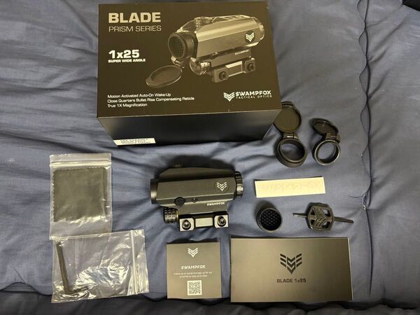 実物 Swampfox Blade 1x25 スコープ ドットサイト エアガン 新品未使用 レッド red