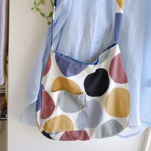 肩掛け トートバッグ大きな水玉 ハンドメイド バッグ ショルダーバッグ