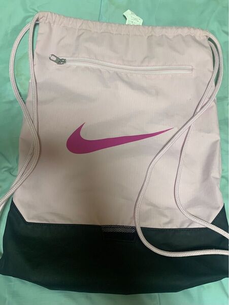 NIKE 巾着 ピンク ナップサック