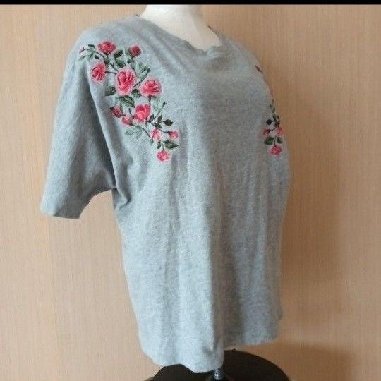 レディース GU グレー 薔薇 刺繍 カットソー Sサイズ