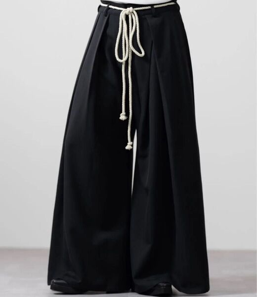 完売品 CLEL TRルーズ 袴パンツ&縄紐ベルト ブラック sサイズ