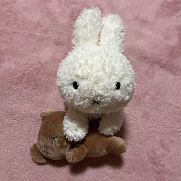 ミッフィーmiffy スナッフィー ぬいぐるみ