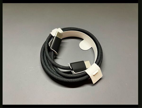 Apple純正 60w USB-C充電ケーブル(1m)ブラック A2795