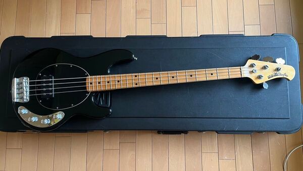 MUSIC MAN StingRay USA製 ミュージックマン スティングレイ エレキベース