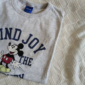 新品未使用 ディズニー ミッキー Tシャツ 130cm