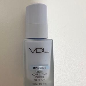 VDL トーンステインカラコレクティングプライマー ミニサイズ
