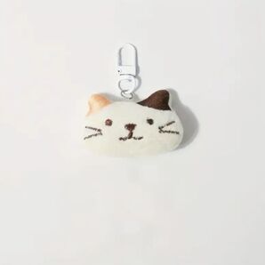 可愛い猫ちゃんのぬいぐるみキーチェーン