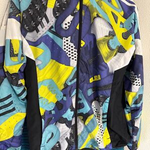 adidas ジャケット モンタージュ AOP ウィンドブレーカー オリジナルス