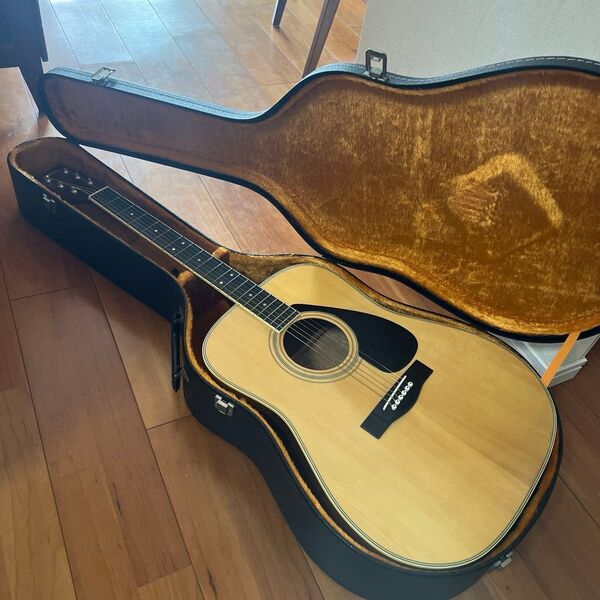 【美品】 YAMAHA ヤマハ アコースティックギター FG-200D ハードケース付 弦楽器 楽器 アコギ