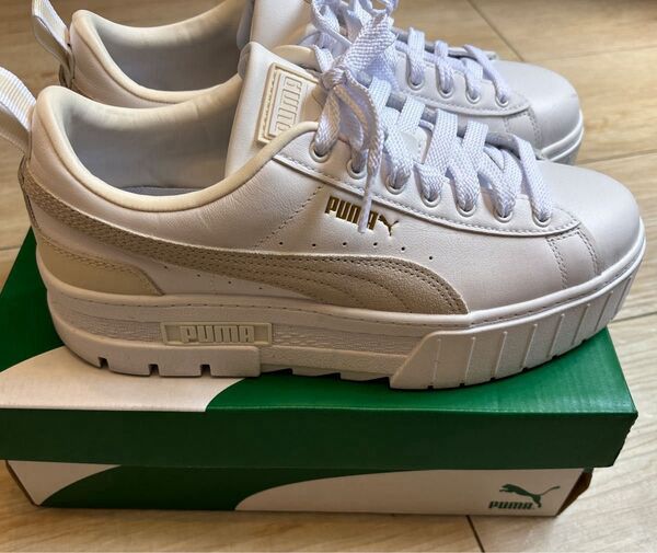 PUMA プーマ 厚底スニーカーメイズ レザー ウィメンズ スニーカー25.5cm定価12100円
