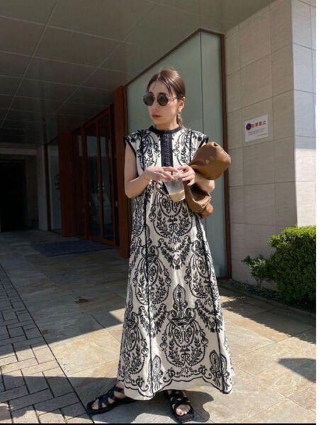 アメリヴィンテージ DAMASK EMBROIDERY LINEN DRESS ameri