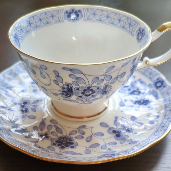 ☆新品!《MARUM》ナルミミラノ カップ& ソーサー1 客洋食器