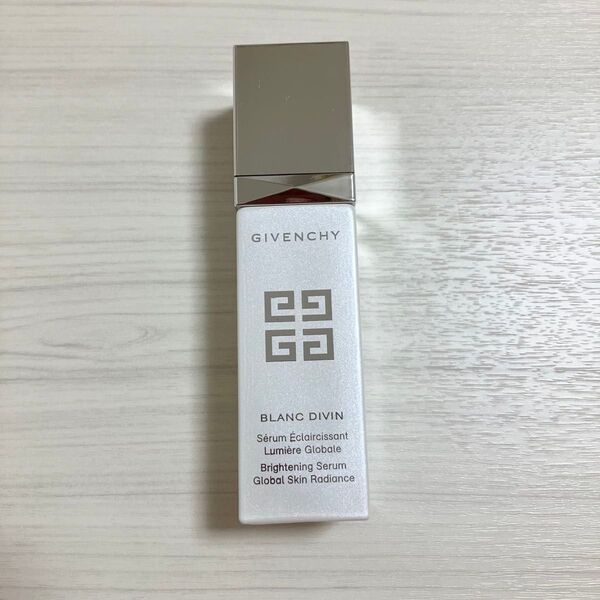 【美品】GIVENCHY ブラン ディヴァン セラム 美容液 美白 ジバンシー コスメ デパコス 化粧品