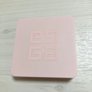 GIVENCHY スキンPFCT コンパクトクリーム N 下地 クリーム