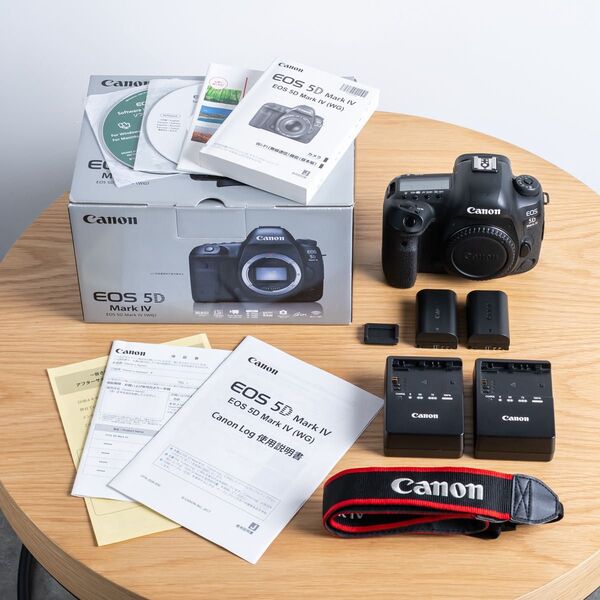 【美品】EOS 5D Mark IVボディ Canon Log対応有償アープデート済