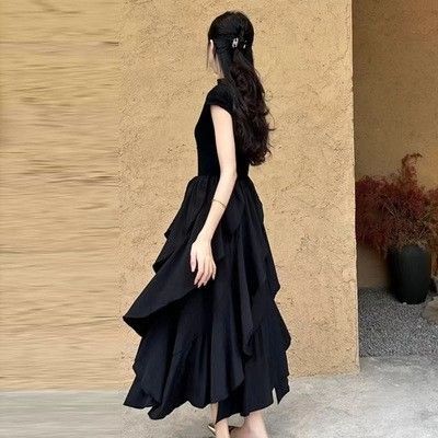 韓国ティアードワンピースブラックワンピロングボリュームスカートドレス着痩せ黒大人 フリルワンピース パーティー レトロ リボン