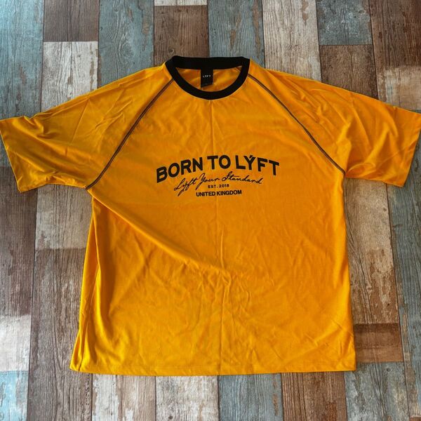 LYFT ロゴ半袖Tシャツ イエロー L
