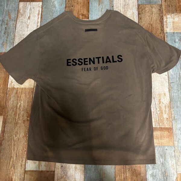 ESSENTIALS FEAR OF GOD Tシャツ ブラウンXL