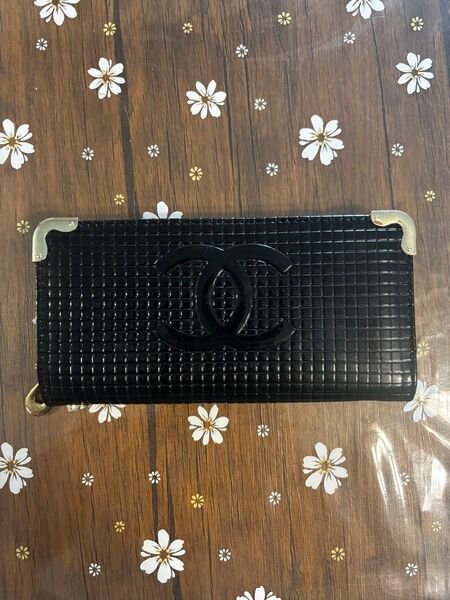 CHANEL 長財布 エナメル ブラック
