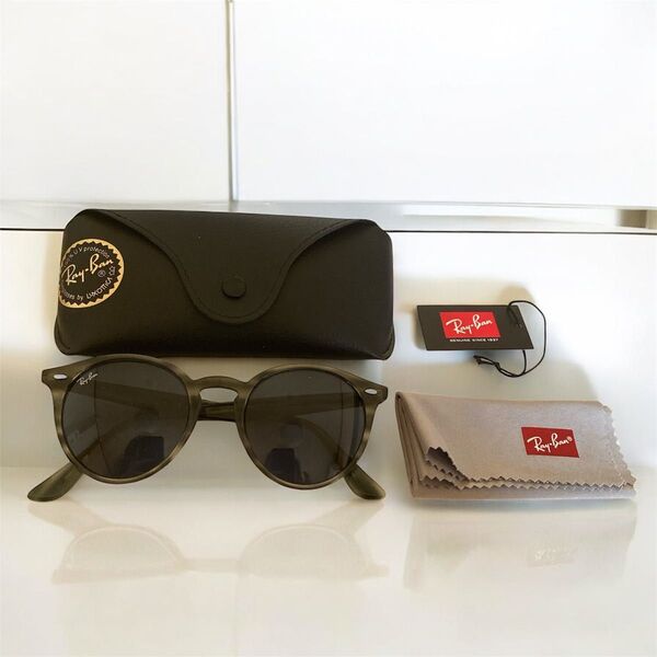 Ray-Ban グレーラウンドサングラス ケース付き レイバン 眼鏡