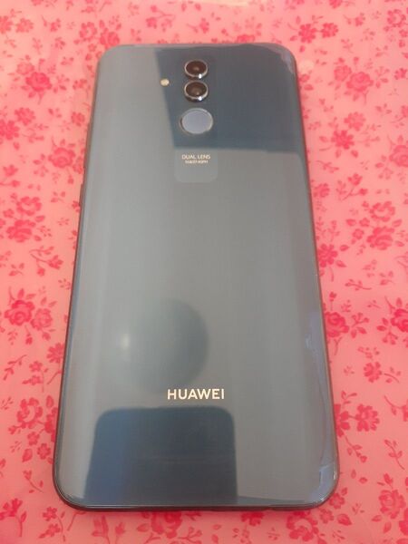 HUAWEI Mate 20 Lite