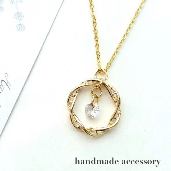 NO.239 再再販☆ツイストリングフープとジルコニアのシンプルネックレス/サージカルステンレスチェーン変更可能