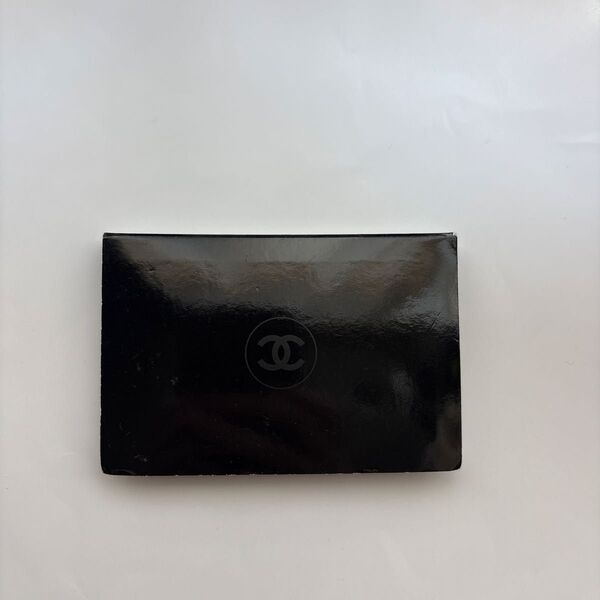 CHANEL シャネル ペルフェクシオン ルミエール エクストレム コンパクト 20 ベージュ サンプル