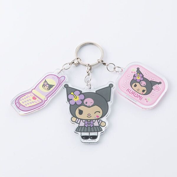 アベイル クロミ 3連アクリルキーホルダー 日焼け