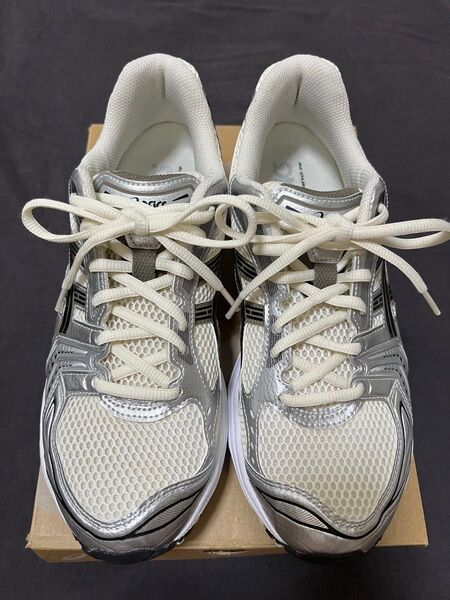 asics ゲルカヤノ14 クリーム/ブラック 26cm